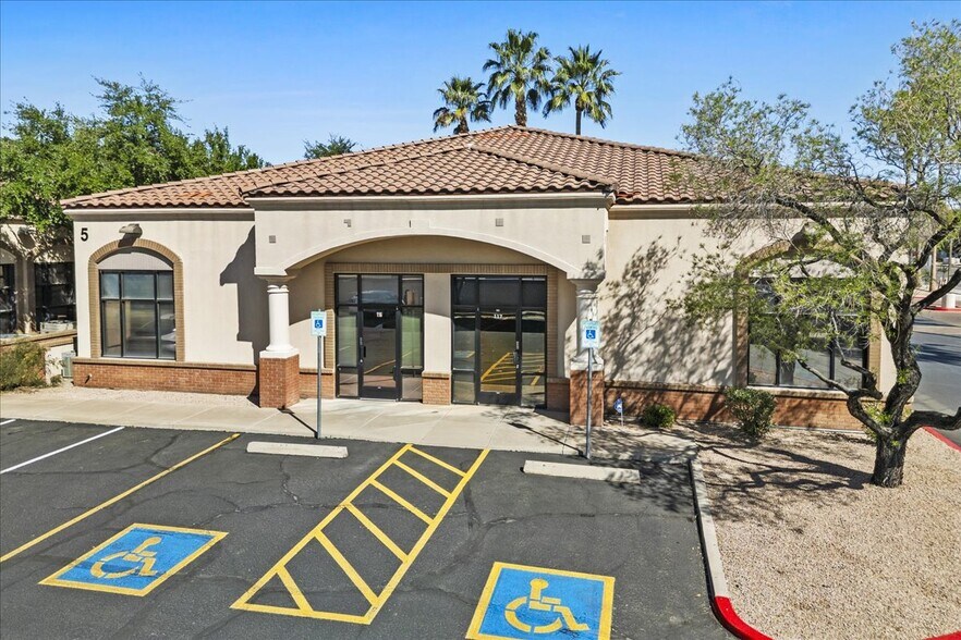 More Photos Of 428 S Gilbert Rd, Gilbert Office For Sale