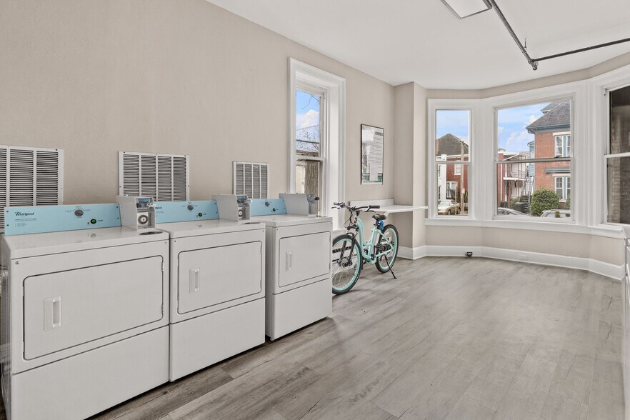 More Photos Of 136 Broadway, Hagerstown Apartments For Sale