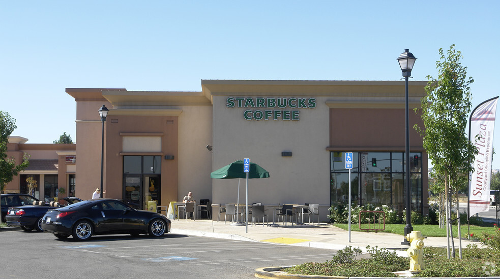 More Photos Of 7760 Brentwood Blvd, Brentwood Unknown For Lease