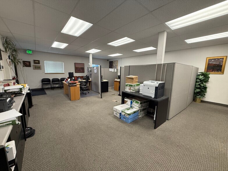 More Photos Of 108 N State St, Orem Freestanding For Lease