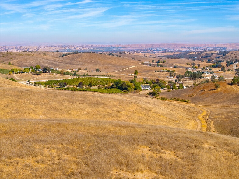 More Photos Of 0 E. 41 Hwy, Templeton Land For Sale