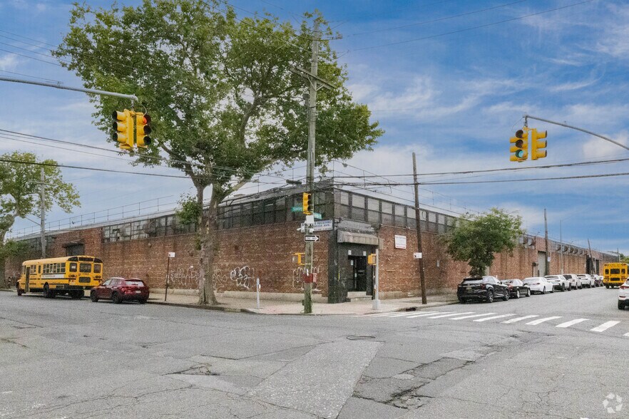 More Photos Of 802-848 Georgia Ave, Brooklyn Manufacturing For Lease