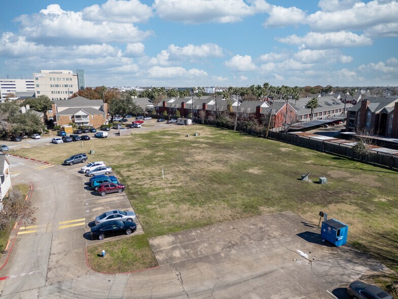 More Photos Of 2626 Holly Hall St, Houston Land For Sale