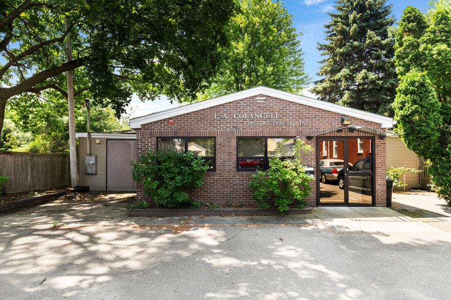 More Photos Of 30 Thacher St, Malden Office For Sale