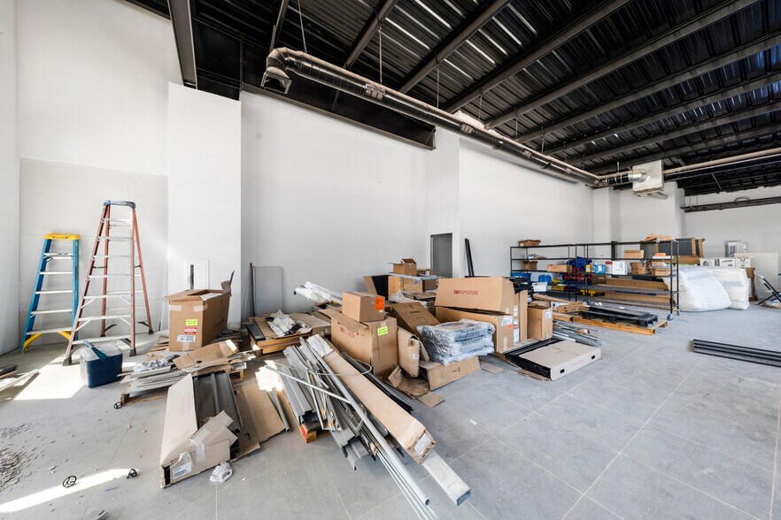 More Photos Of 24782 Interstate 20 W, Lindale General Retail For Lease