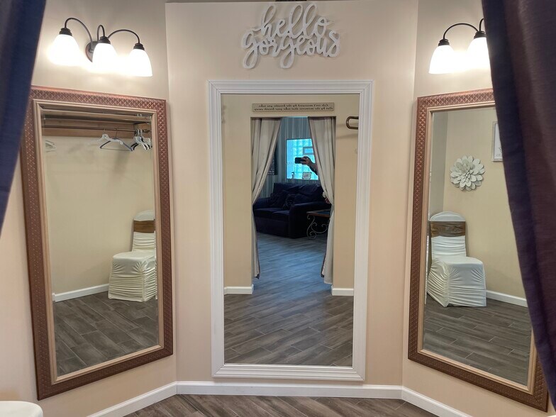 More Photos Of 52 Nestle Dr, Fulton Lodge Meeting Hall For Sale