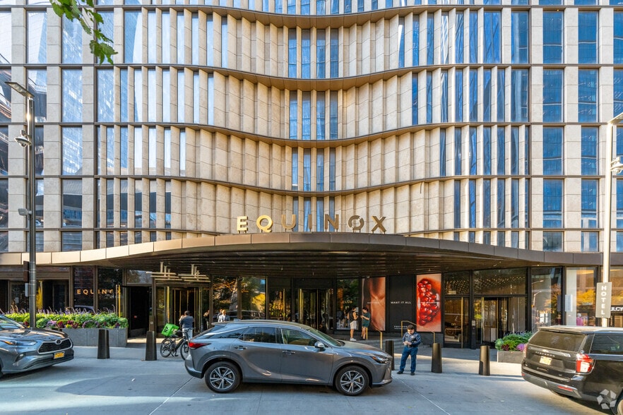 More Photos Of 31 Hudson Yards, New York Office Residential For Lease