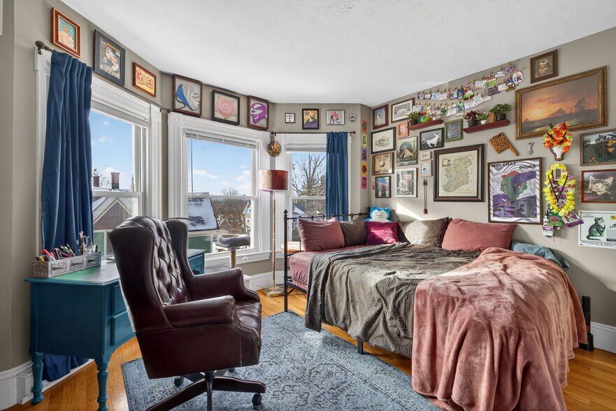 More Photos Of 501 Manchester St, Manchester Multifamily For Sale