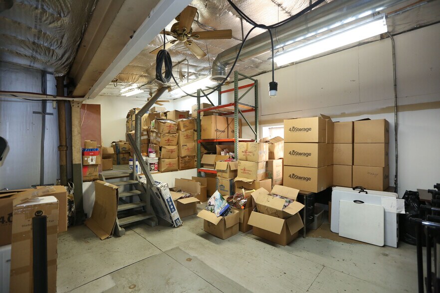 More Photos Of 620 South Ave, Rochester Light Manufacturing For Sale