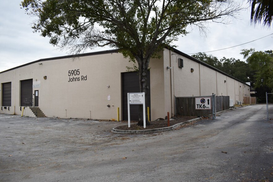 More Photos Of 5905 Johns Rd, Tampa Warehouse For Sale