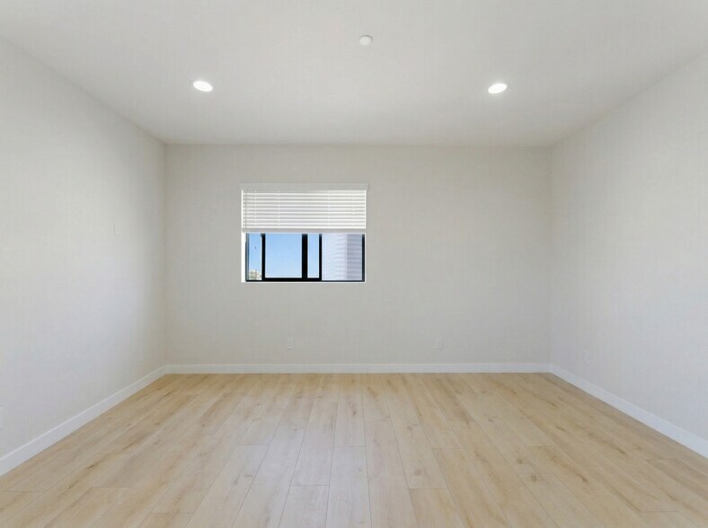 More Photos Of 5075 Pickford St, Los Angeles Apartments For Sale