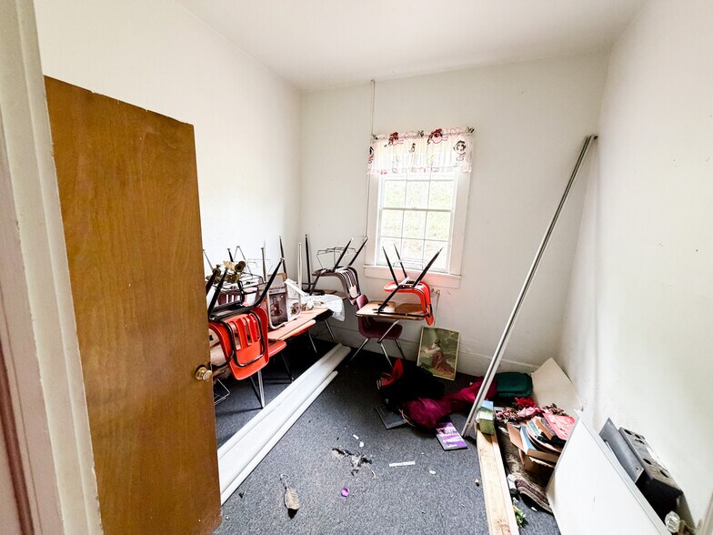 More Photos Of 1107 Spring St, Hot Springs Flex For Sale