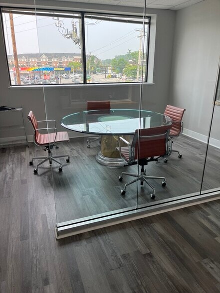 More Photos Of 2337 Philmont Ave, Huntingdon Valley Office For Lease