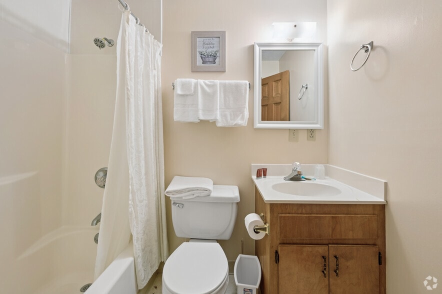 More Photos Of 43 Europe Ln, Clayton Apartments For Sale