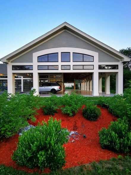 More Photos Of 178 Great Rd, Acton Freestanding For Sale