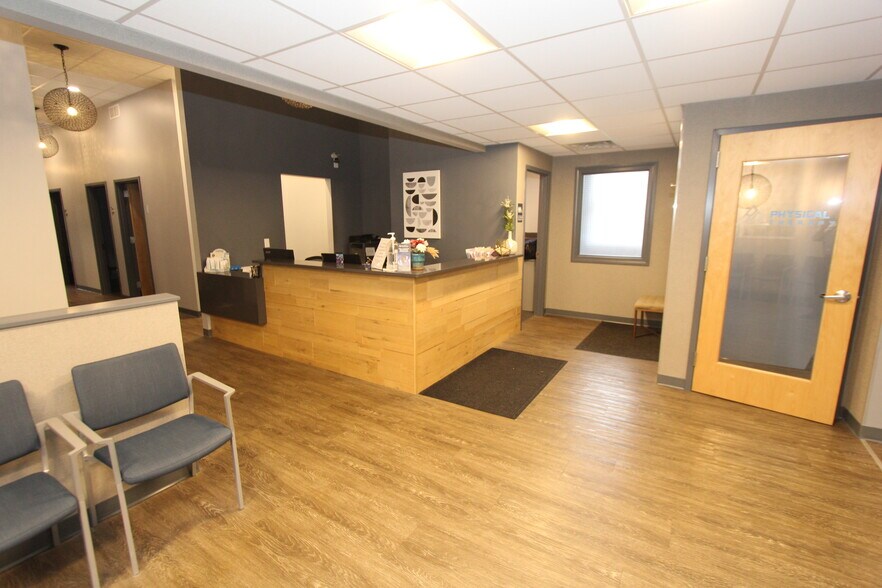 More Photos Of 1225 Atlantic Ave, Rochester Office For Lease