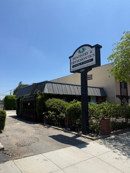 More Photos Of 480 S Rosemead Blvd, Pasadena Office For Sale