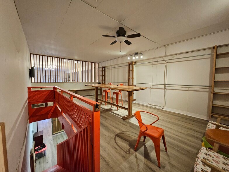 More Photos Of 3408 W Washington Blvd, Los Angeles Storefront Retail Office For Lease