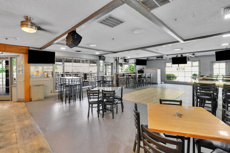 More Photos Of 287 N Elm St, Westfield Restaurant For Sale