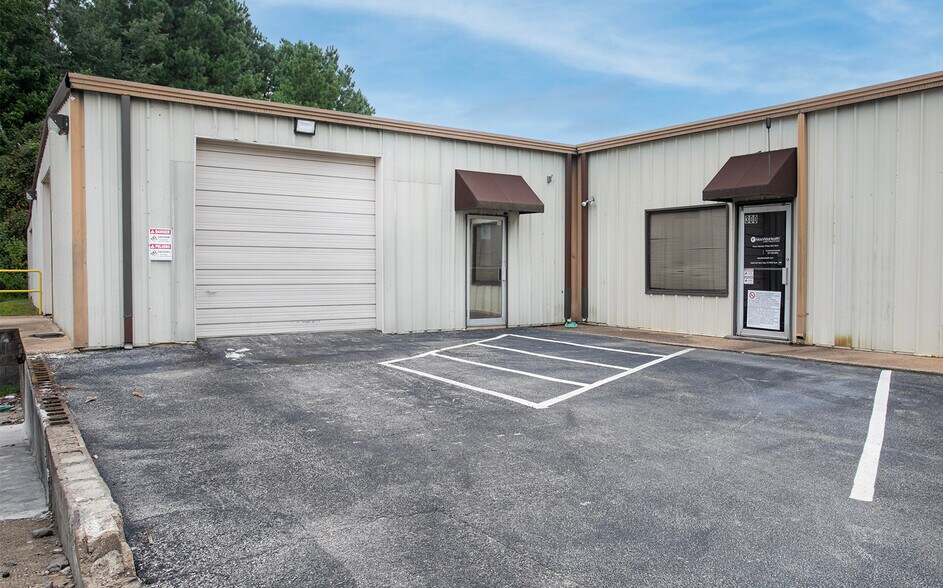 More Photos Of 13306 State Highway 110 S, Tyler Warehouse For Sale
