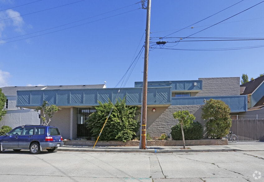 More Photos Of 902 Soquel Ave, Santa Cruz Freestanding For Sale