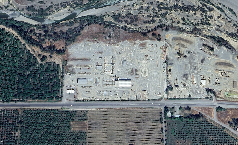 Primary Photo Of 7210 Highway 32, Orland Specialty For Lease