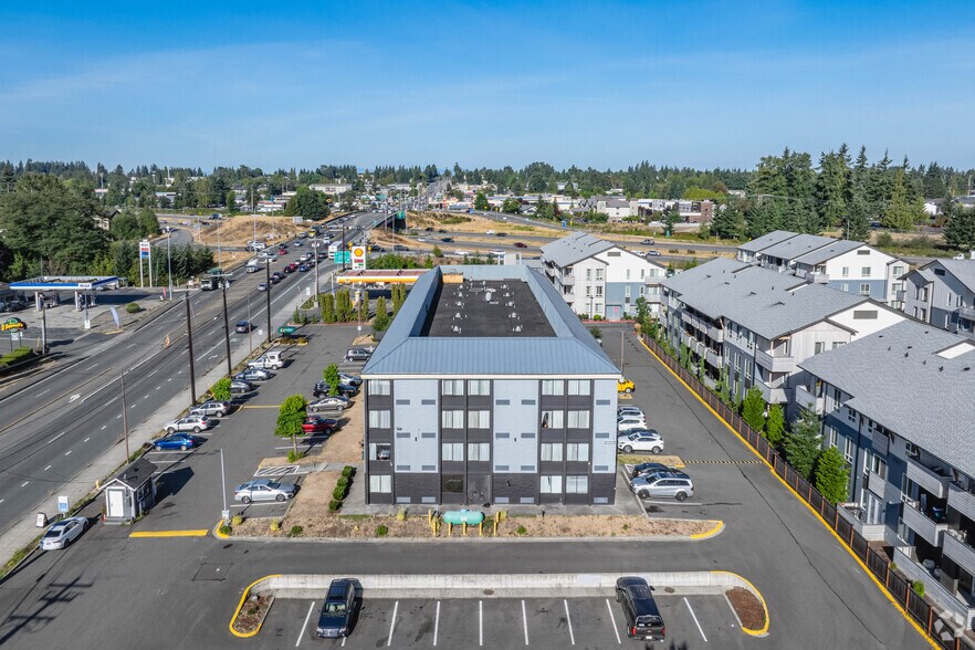 More Photos Of 101 128th St SE, Everett Hotel For Sale