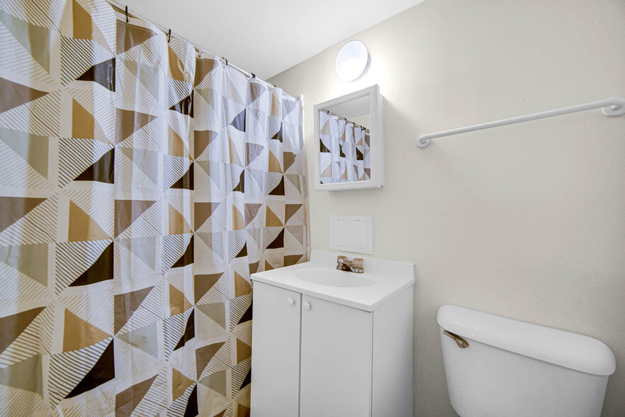 More Photos Of 184 W 147th St, Harvey Apartments For Sale