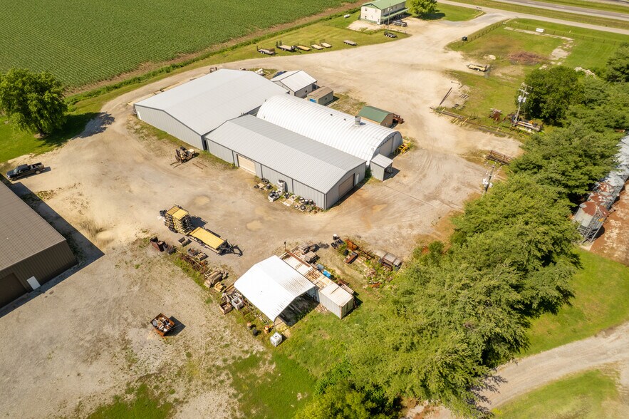 More Photos Of 2946 State Highway V, Matthews Warehouse For Sale