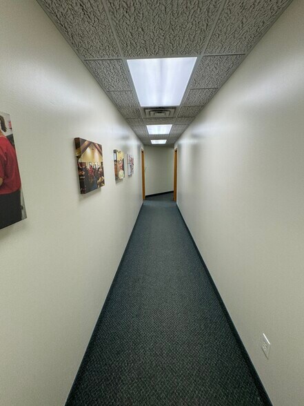 More Photos Of 5833 Pecan St, North Branch Office For Sale