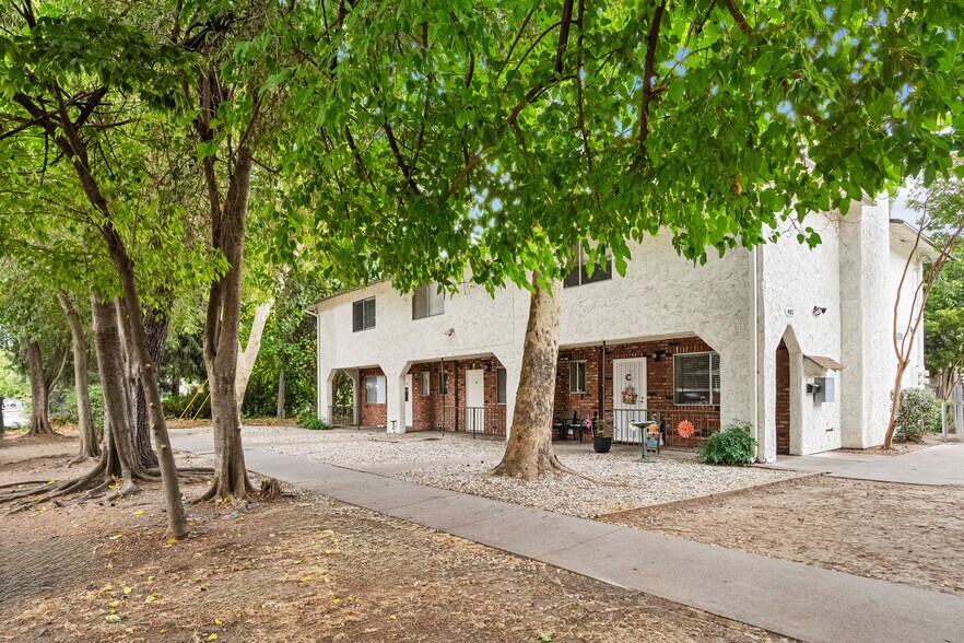 Primary Photo Of 403 E Maple St, Chico Apartments For Sale