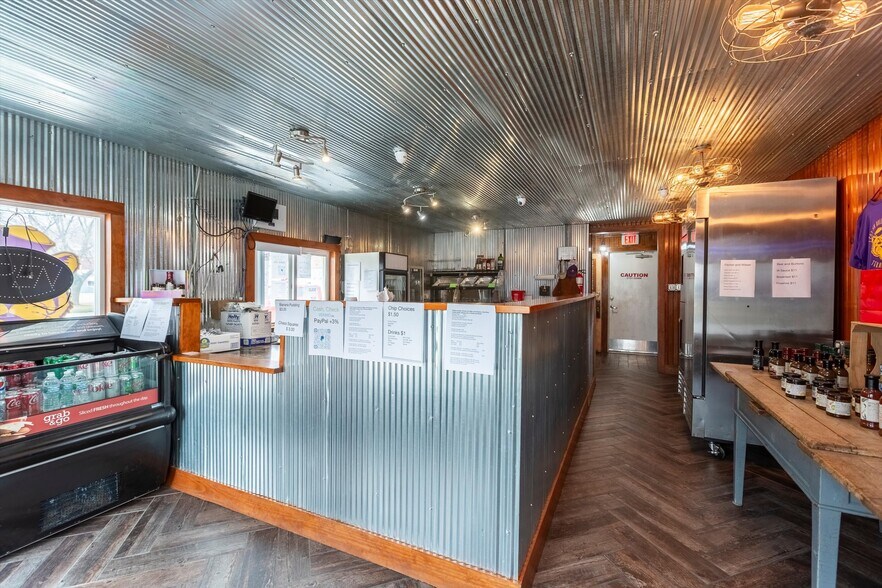 More Photos Of 621 S 13th St, Tekamah Restaurant For Sale