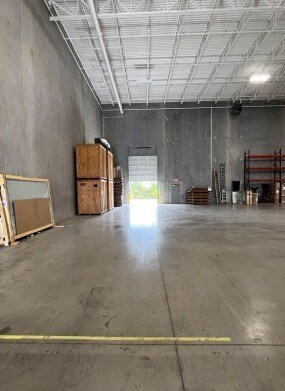 More Photos Of 2500 Brushy Creek Loop, Cedar Park Warehouse For Lease