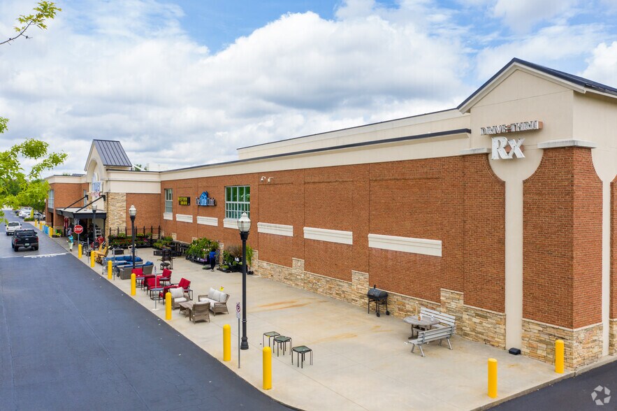 More Photos Of 1741-1751 Newnan Crossing Blvd, Newnan Unknown For Lease