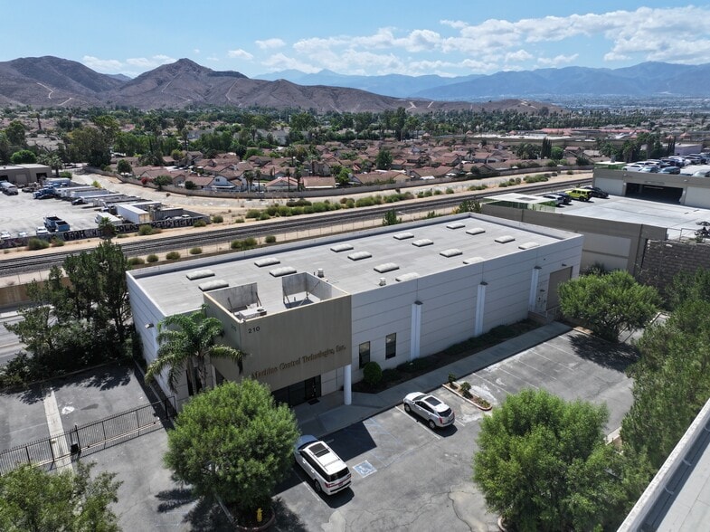 More Photos Of 210 Crouse Dr, Corona Warehouse For Sale