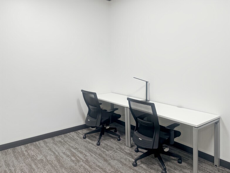 More Photos Of 505 E Huntland Dr, Austin Coworking Space