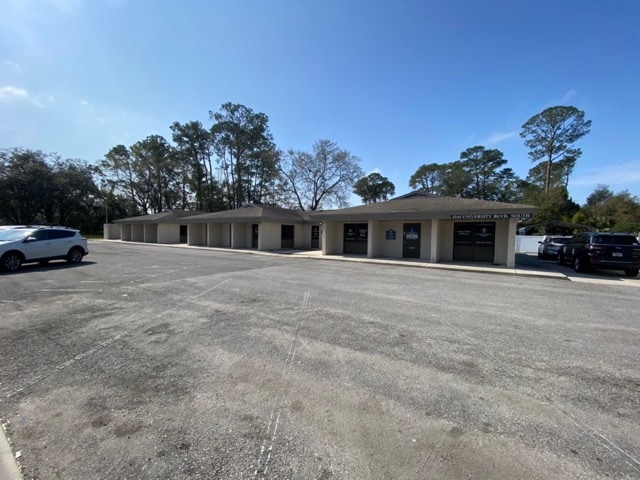 More Photos Of 4244 University Blvd S, Jacksonville Medical For Lease
