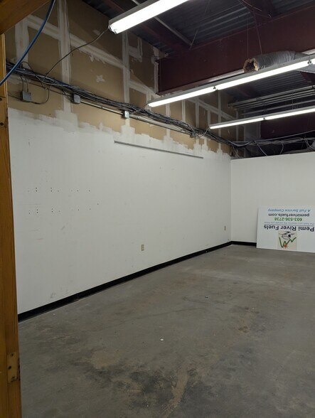 More Photos Of 612 Tenney Mountain Hwy, Plymouth Storefront For Lease