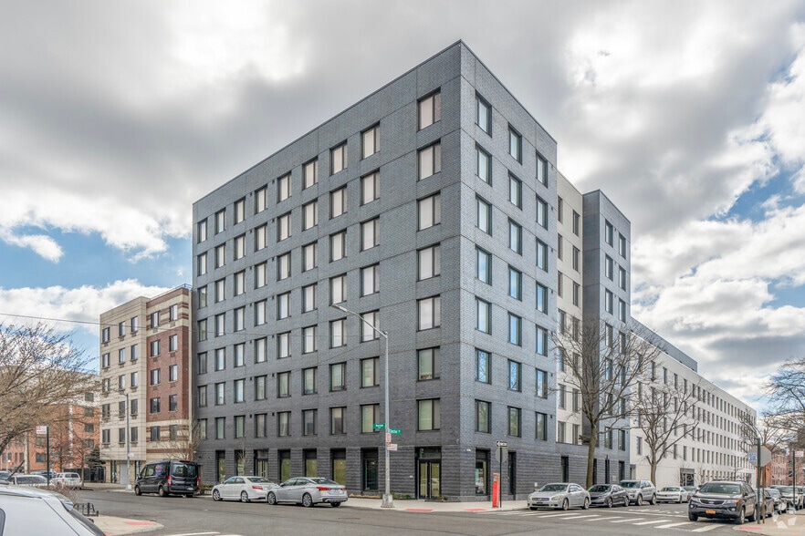 Primary Photo Of 353-376 Chester St, Brooklyn Apartments For Lease
