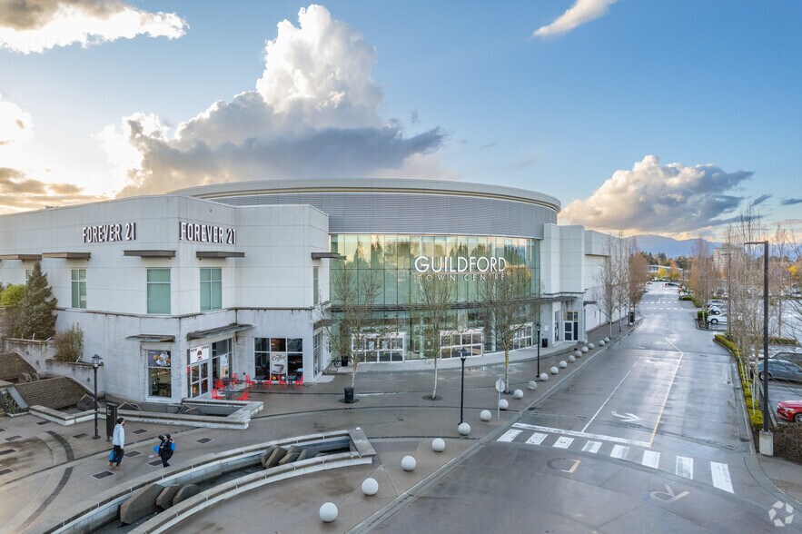 More Photos Of 10355 152nd St, Surrey Storefront For Lease