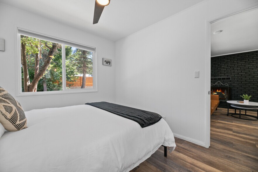 More Photos Of 560 Edgemoor Rd, Big Bear Lake Hotel For Sale