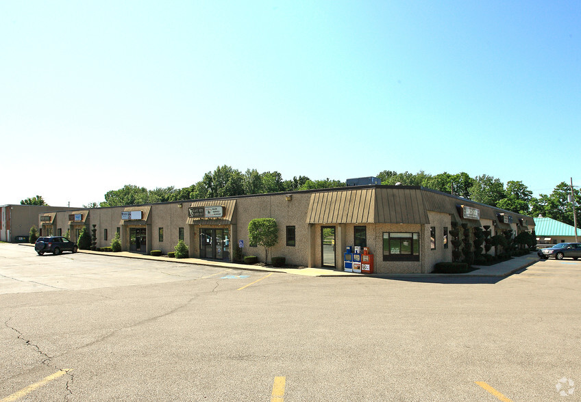 Primary Photo Of 1833 E 51st St, Ashtabula Light Manufacturing For Lease