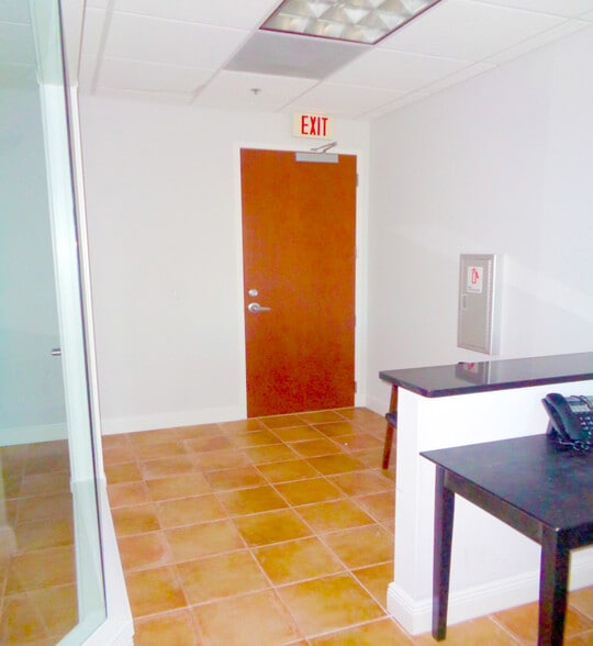 More Photos Of 5850 Coral Ridge Dr, Coral Springs Medical For Sale