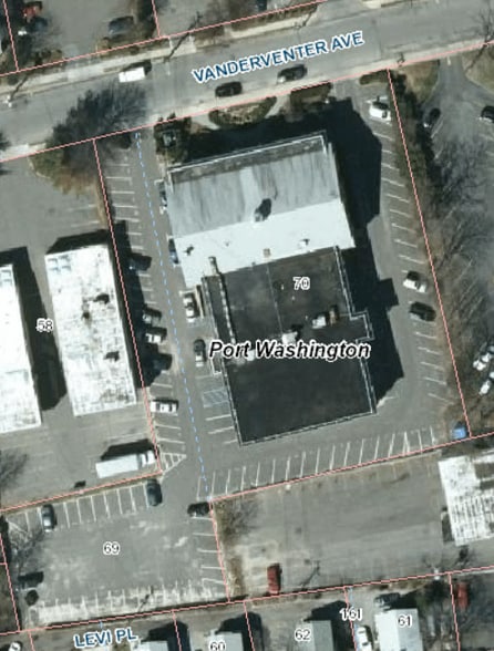 More Photos Of 14 Vanderventer Ave, Port Washington Medical For Sale