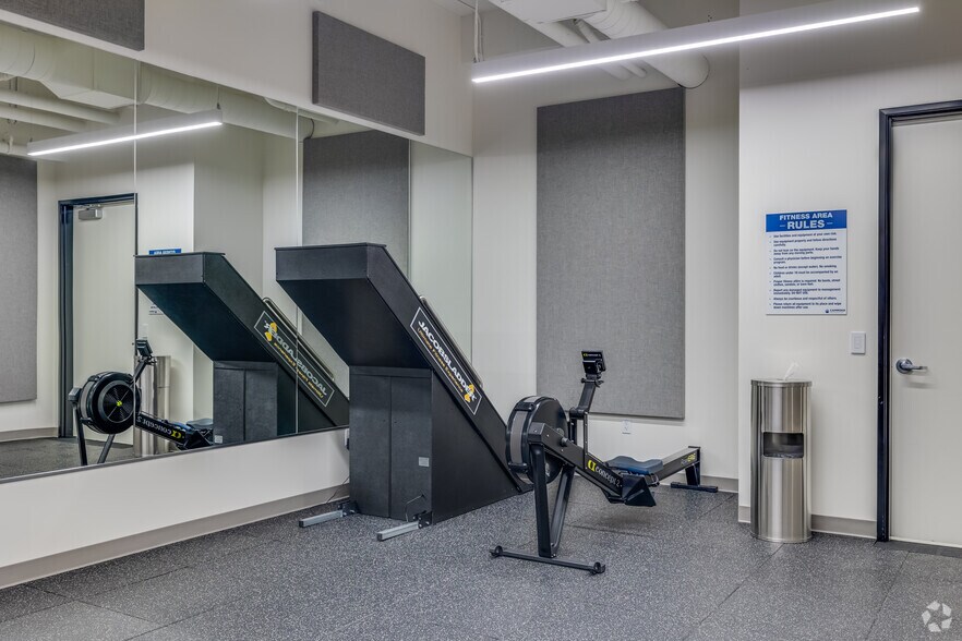 More Photos Of 4747 N 22nd St, Phoenix Office For Lease