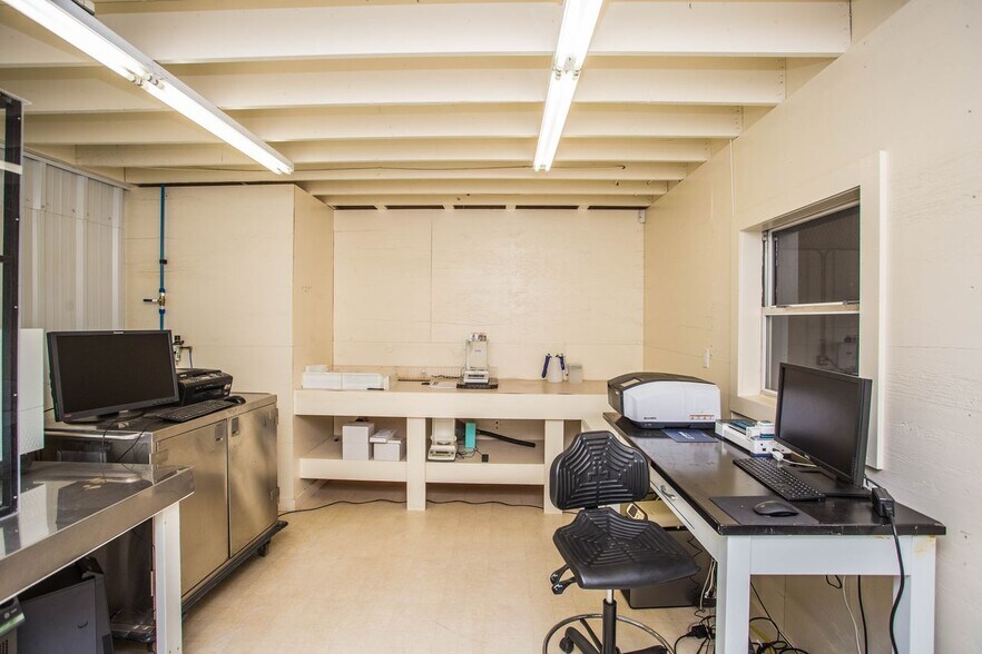 More Photos Of , Lubbock Industrial For Sale