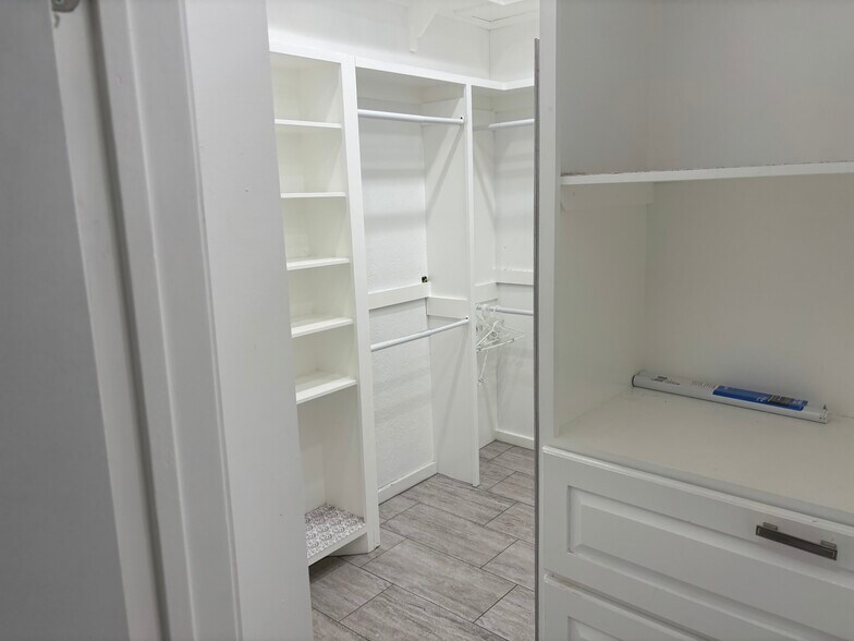 More Photos Of 10101 Highway 87, Lubbock Warehouse For Sale