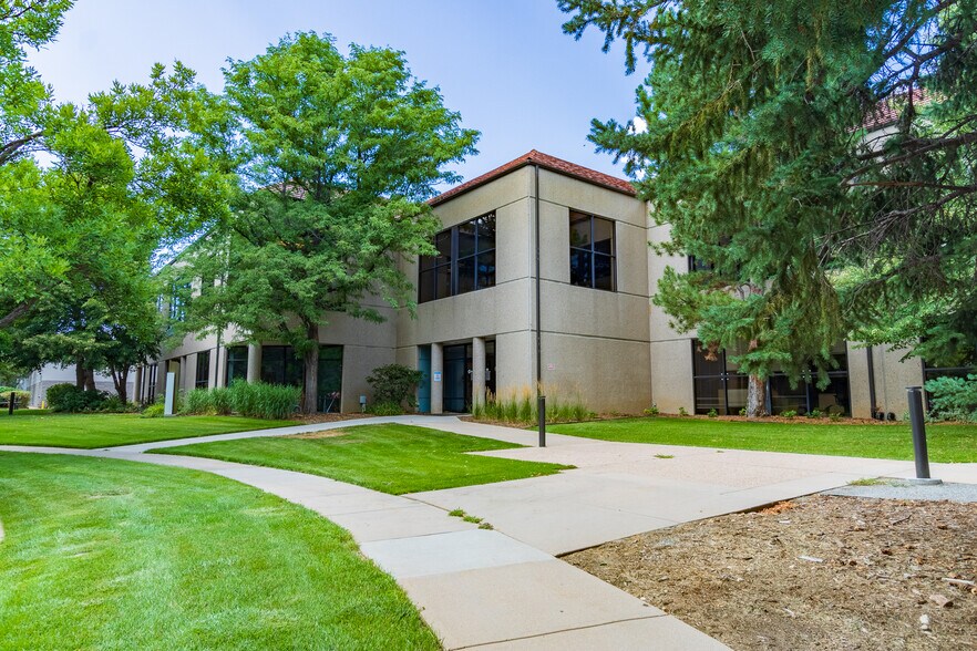 More Photos Of 4775 E Walnut St, Boulder Light Distribution For Lease