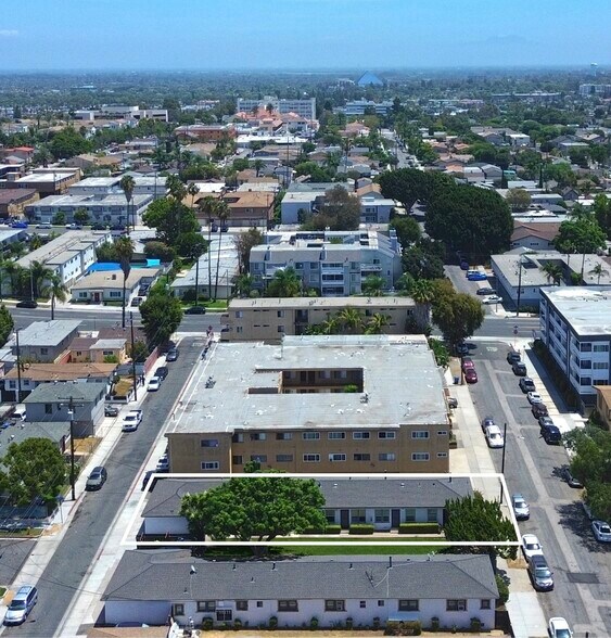 More Photos Of 3301 E Wilton St, Long Beach Apartments For Sale