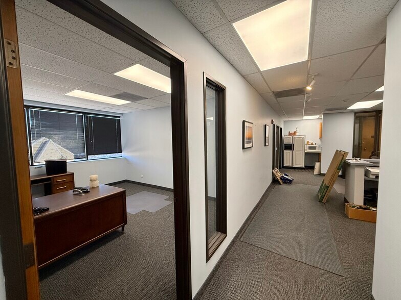 More Photos Of 5730 E Otero Ave, Centennial Storefront For Sale